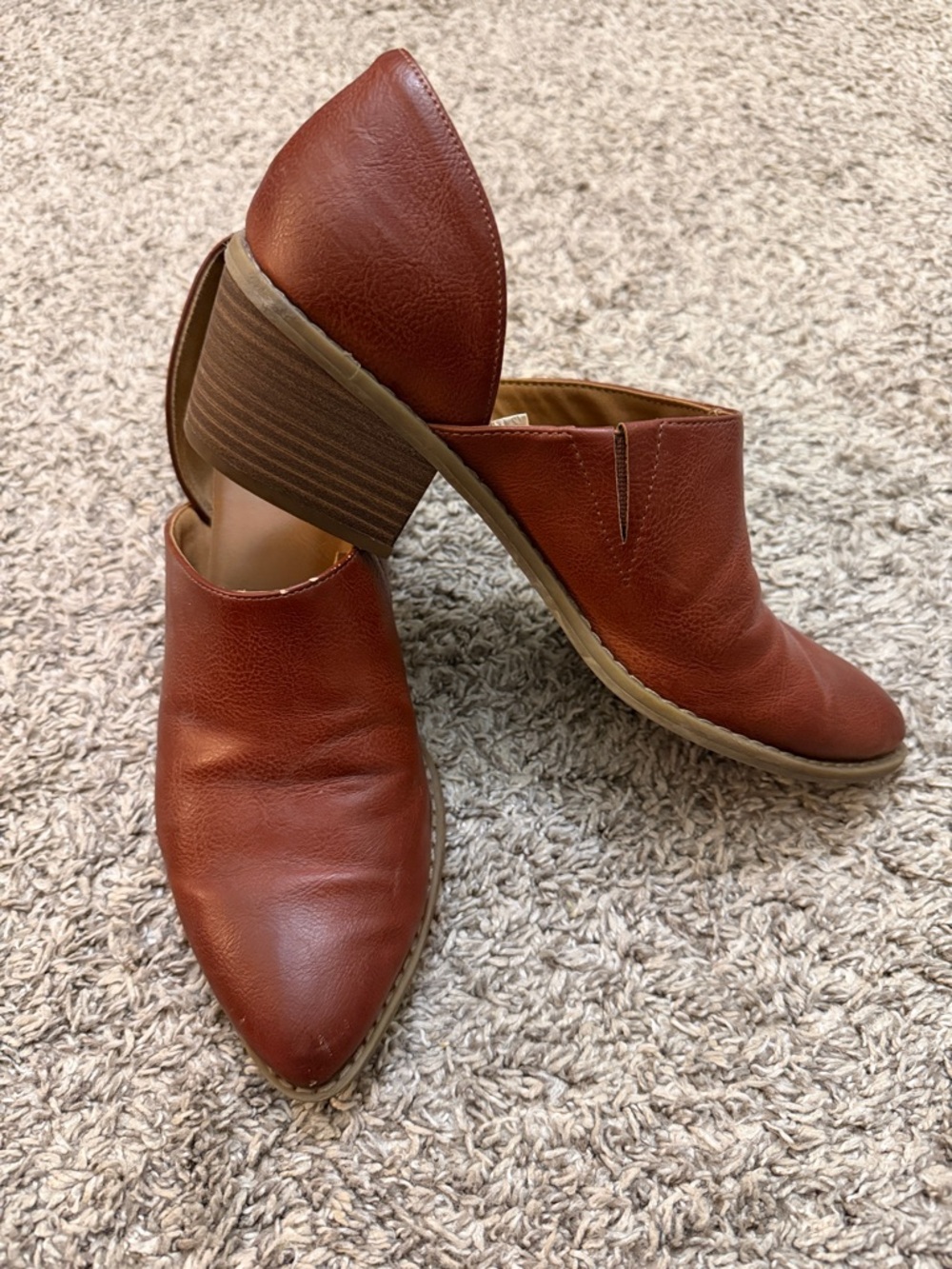 Pointed Toe Slip-On Mule in Cognac